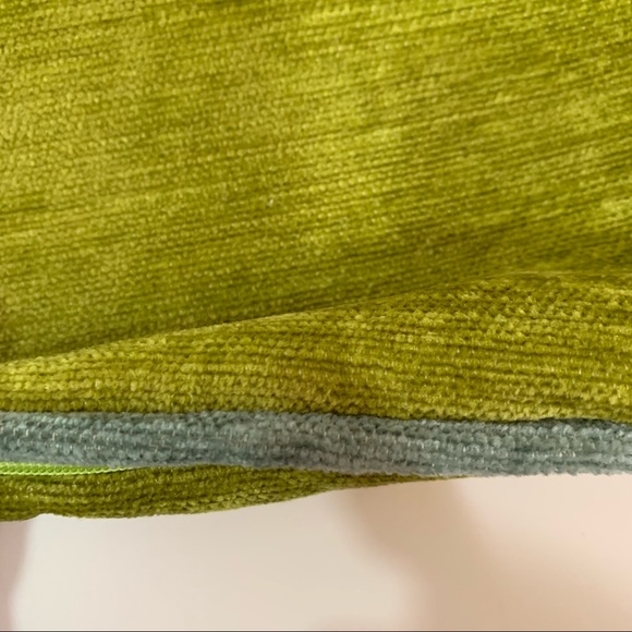 Mcalister Textiles Plain Chenille Contrast Green/Blue 20 x 20”Throw Pillow Cover - Picture 2 of 4